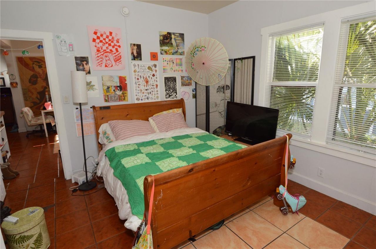 2800 Dartmouth Avenue N, Saint Petersburg, FL 33713 Photo