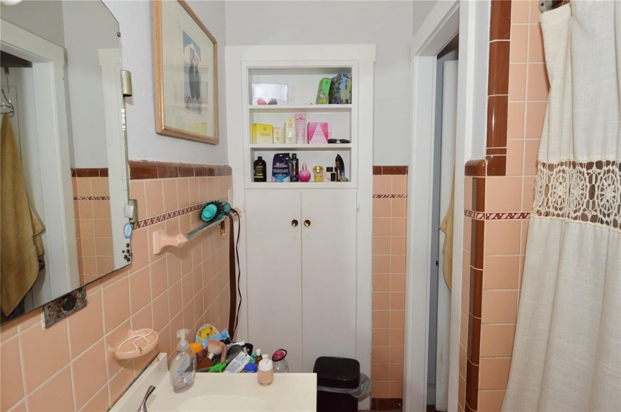 2800 Dartmouth Avenue N, Saint Petersburg, FL 33713 Photo