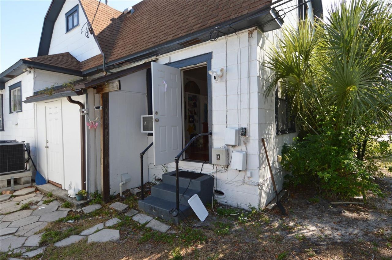 2800 Dartmouth Avenue N, Saint Petersburg, FL 33713 Photo