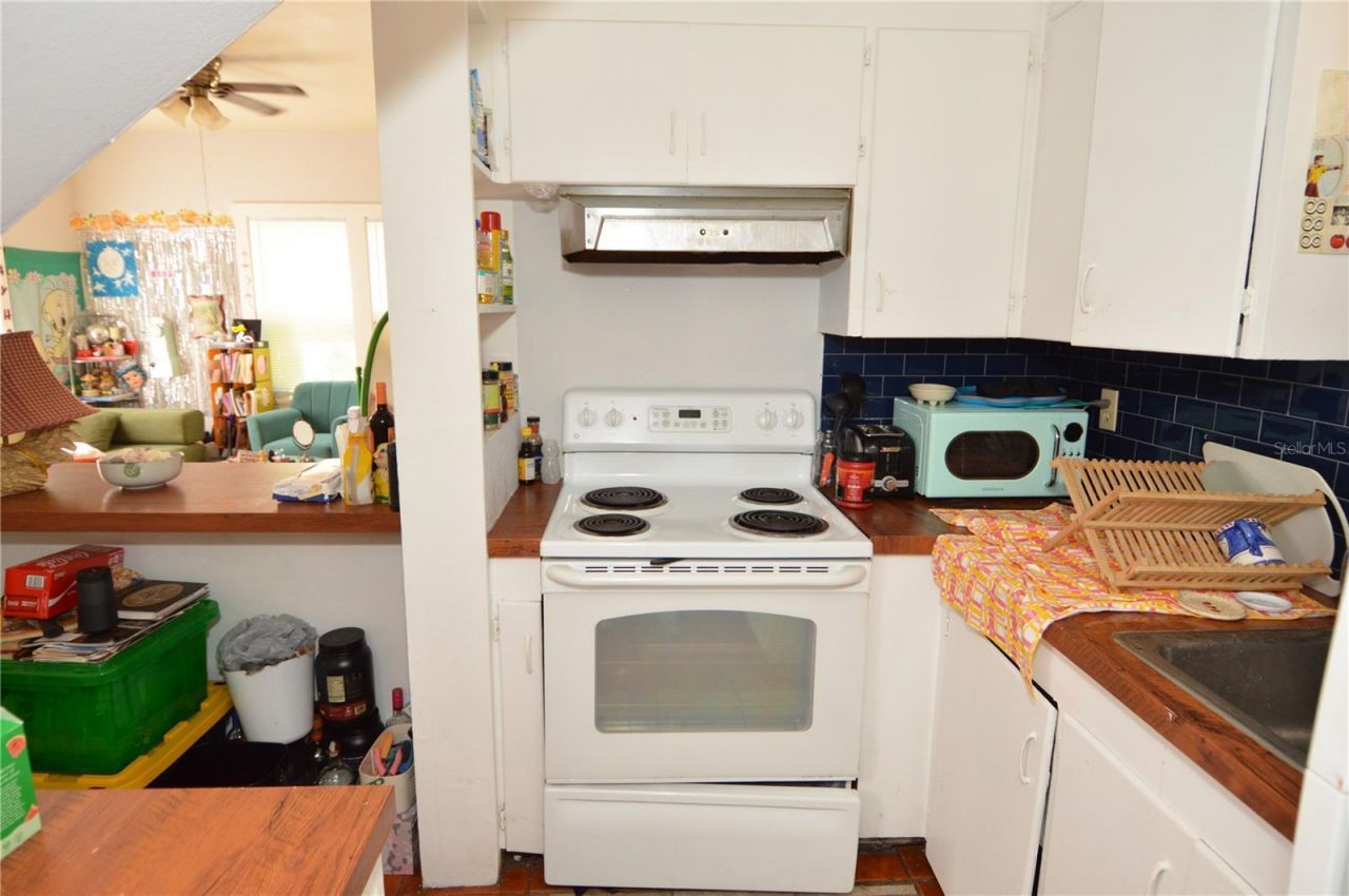 2800 Dartmouth Avenue N, Saint Petersburg, FL 33713 Photo