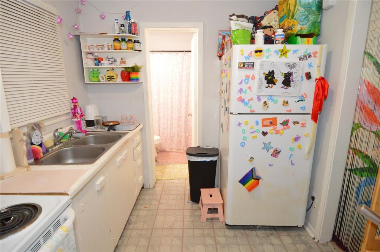 2800 Dartmouth Avenue N, Saint Petersburg, FL 33713 Photo