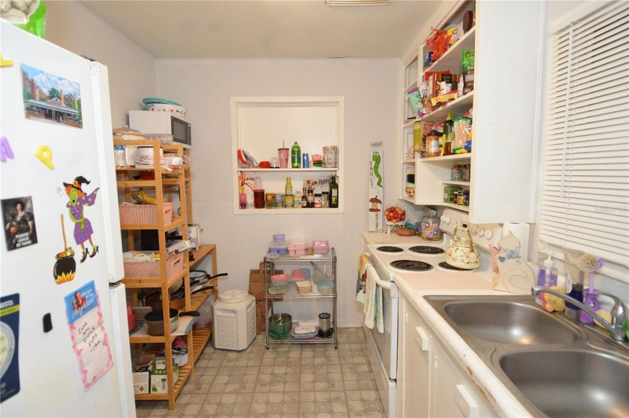 2800 Dartmouth Avenue N, Saint Petersburg, FL 33713 Photo