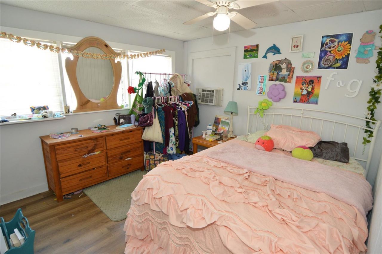 2800 Dartmouth Avenue N, Saint Petersburg, FL 33713 Photo