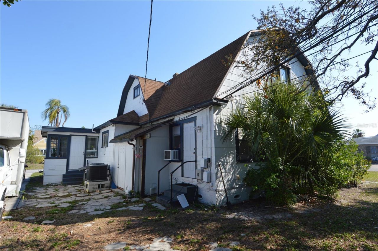 2800 Dartmouth Avenue N, Saint Petersburg, FL 33713 Photo