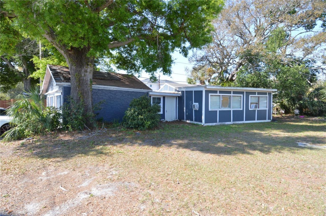 2800 Dartmouth Avenue N, Saint Petersburg, FL 33713 Photo