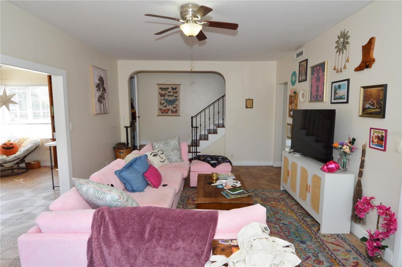 2800 Dartmouth Avenue N, Saint Petersburg, FL 33713 Photo