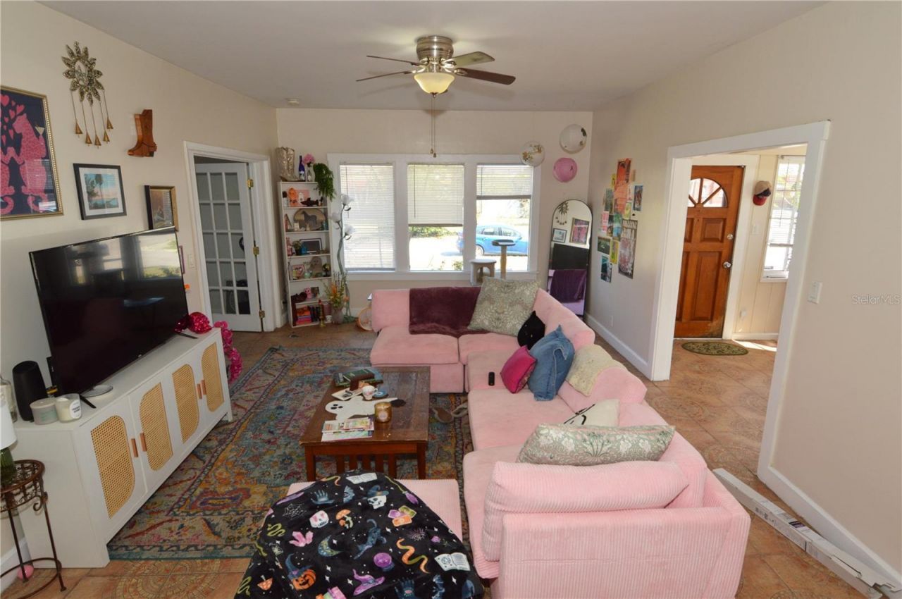 2800 Dartmouth Avenue N, Saint Petersburg, FL 33713 Photo