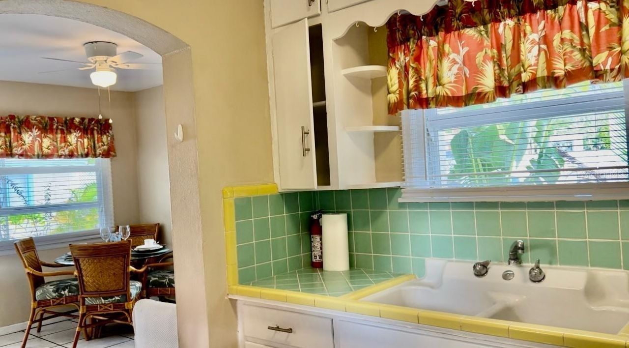 1761 Siesta Drive , Sarasota, FL 34239 Photo