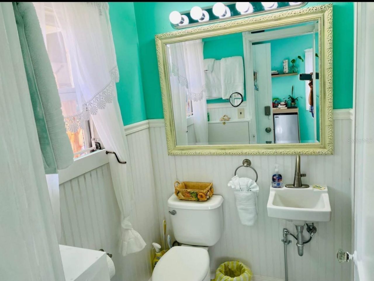 1760 Wisconsin Lane , Sarasota, FL 34239 Photo