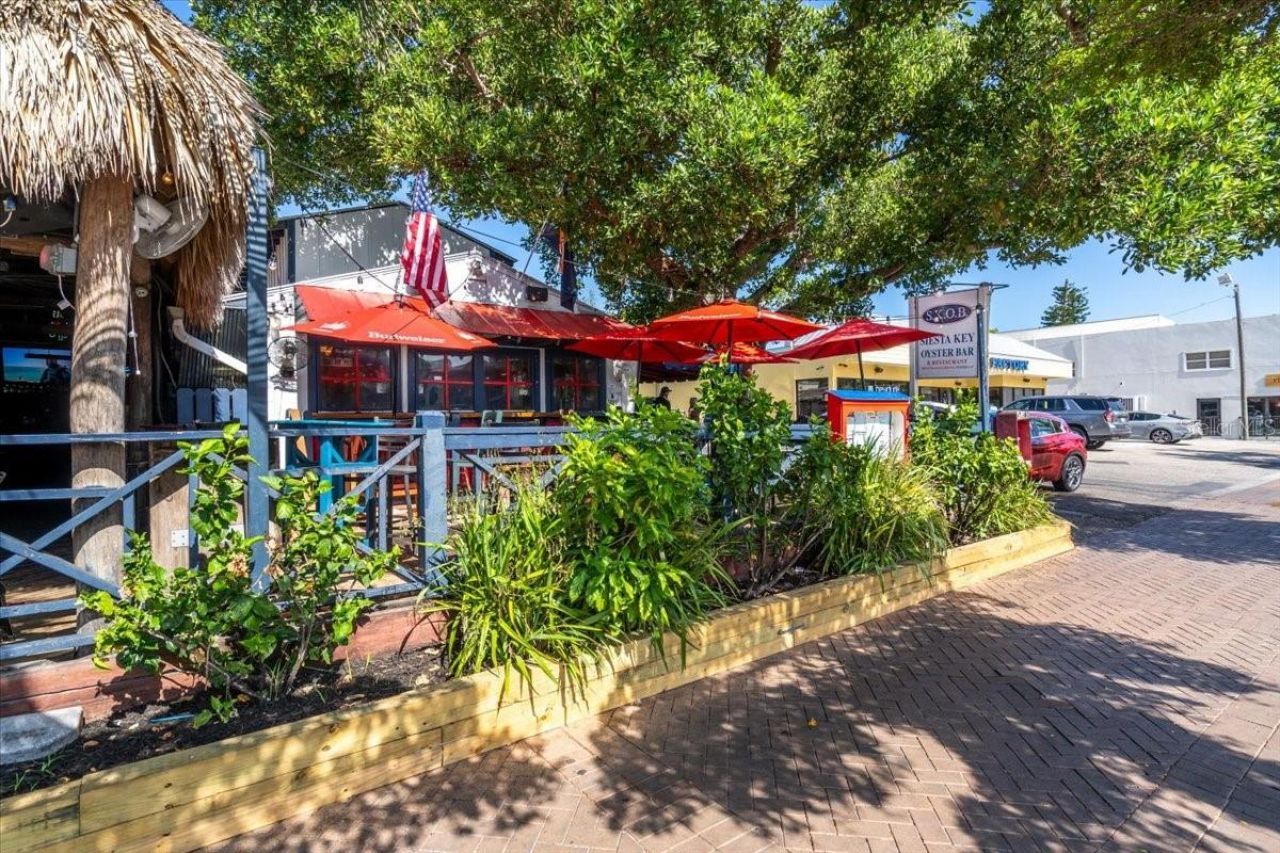 1760 Wisconsin Lane , Sarasota, FL 34239 Photo