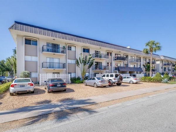 4606 W GRAY STREET, Unit 107, TAMPA, FL 33609