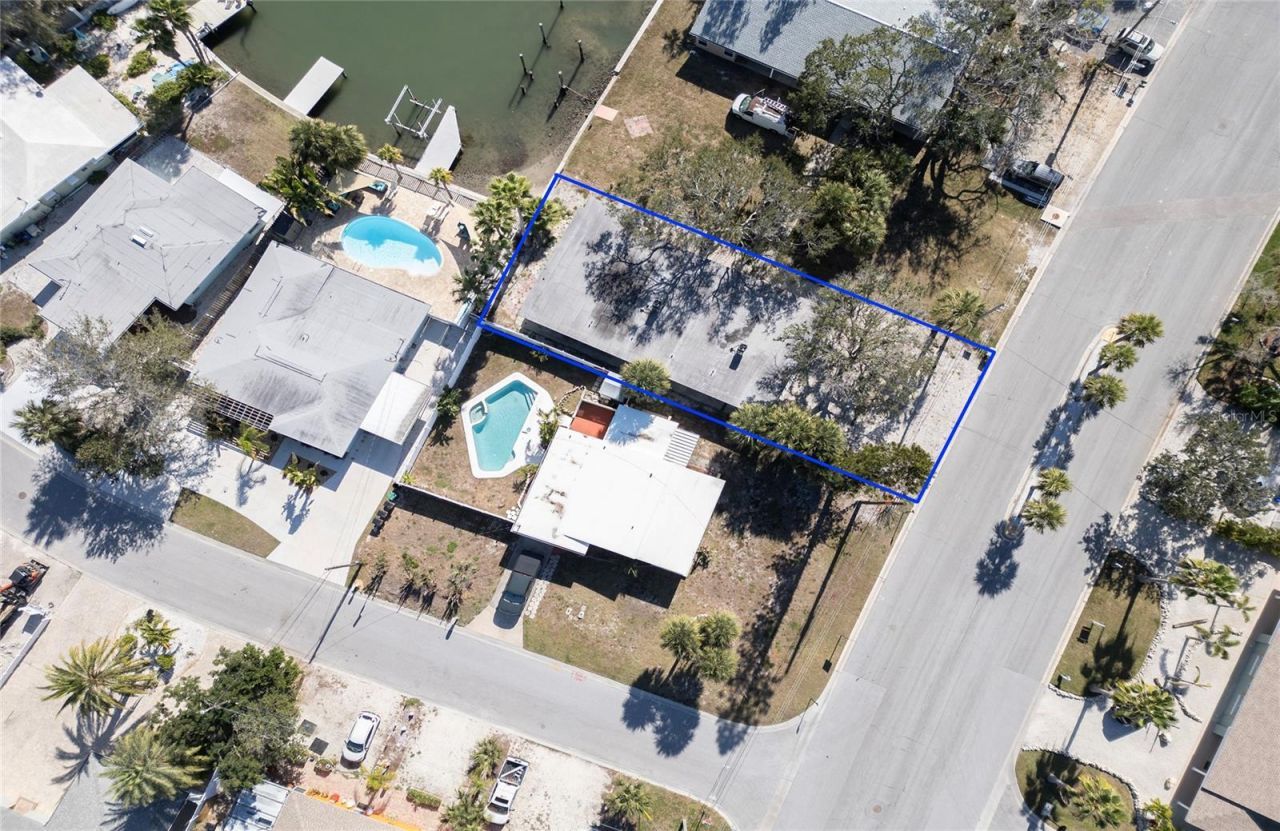 717 E Gulf Boulevard, Unit 1, Indian Rocks Beach, FL 33785 Photo