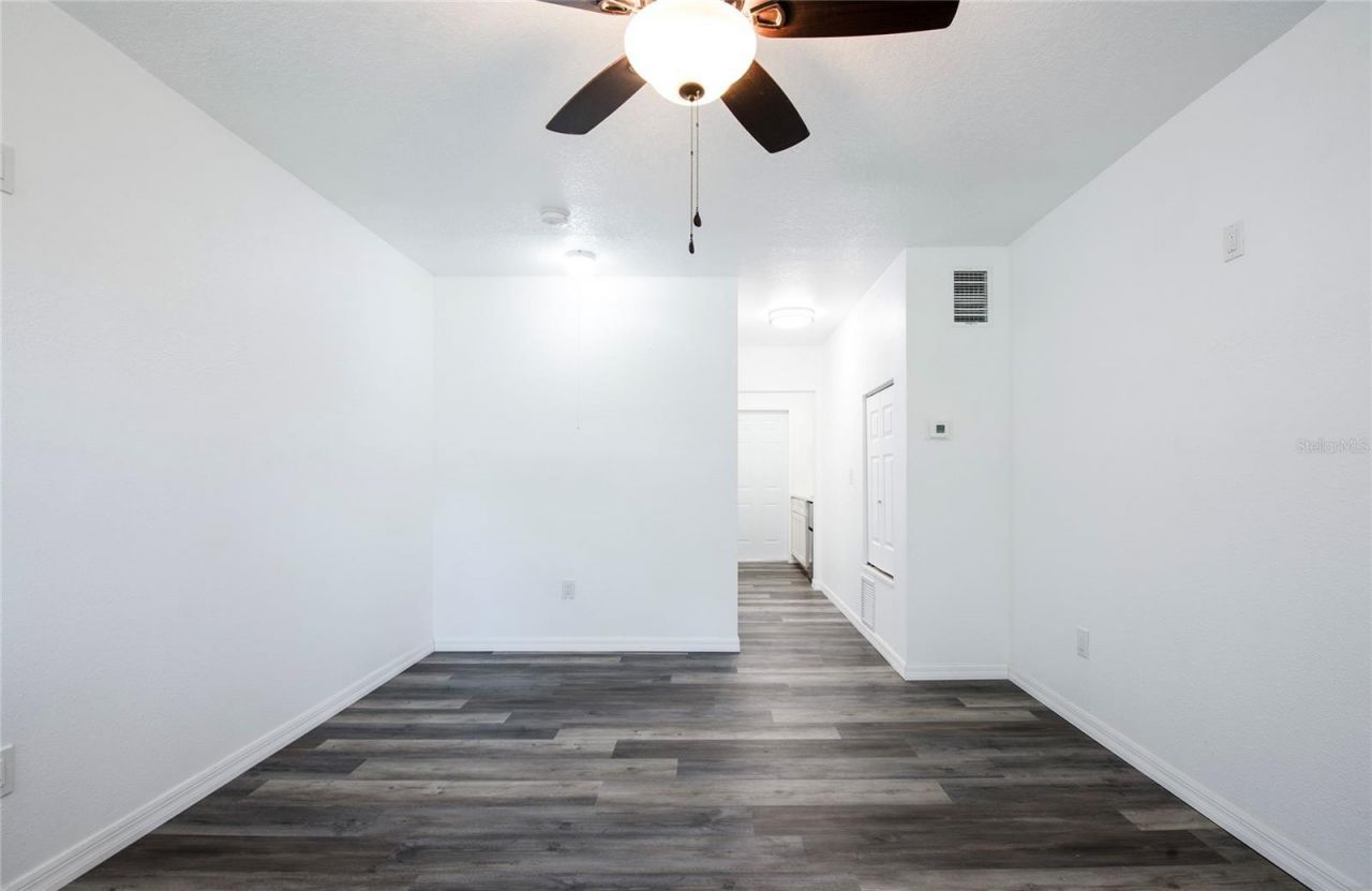 717 E Gulf Boulevard, Unit 1, Indian Rocks Beach, FL 33785 Photo