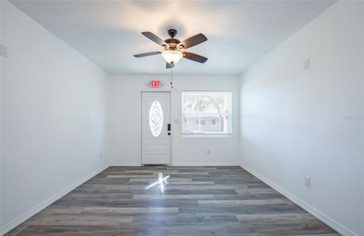 717 E Gulf Boulevard, Unit 1, Indian Rocks Beach, FL 33785 Photo