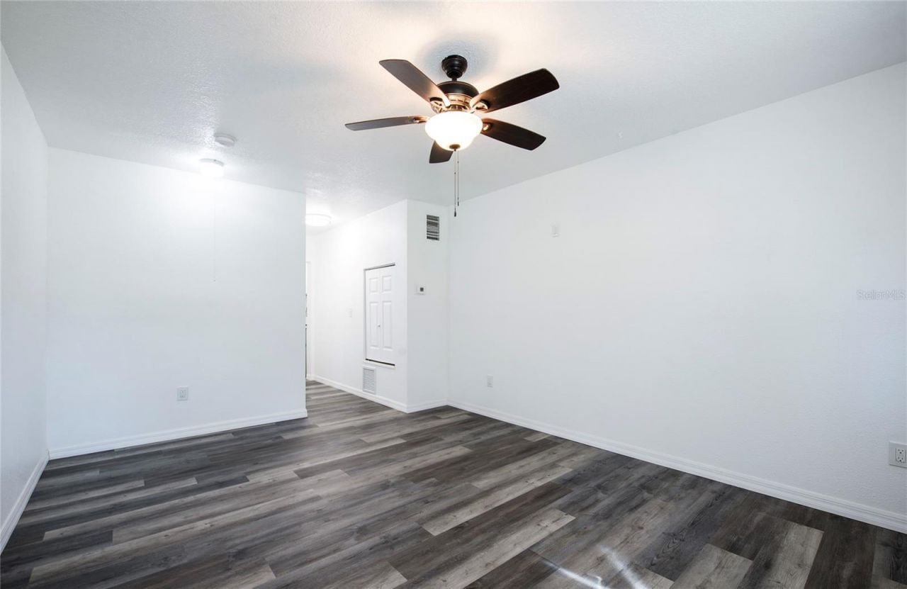 717 E Gulf Boulevard, Unit 1, Indian Rocks Beach, FL 33785 Photo