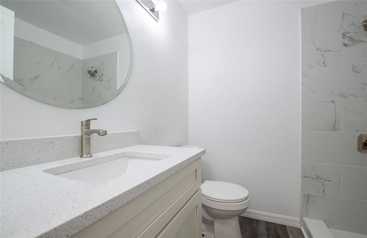 717 E Gulf Boulevard, Unit 1, Indian Rocks Beach, FL 33785 Photo