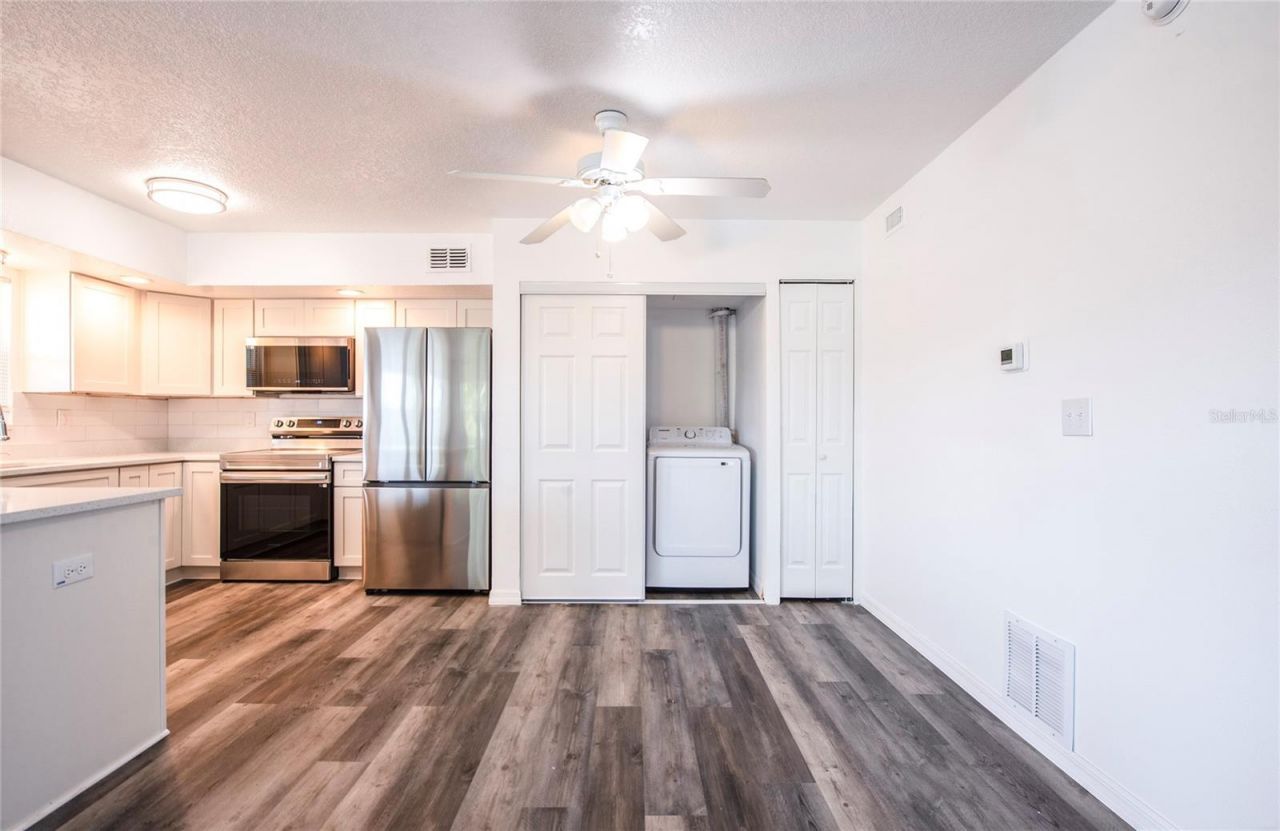 717 E Gulf Boulevard, Unit 1, Indian Rocks Beach, FL 33785 Photo