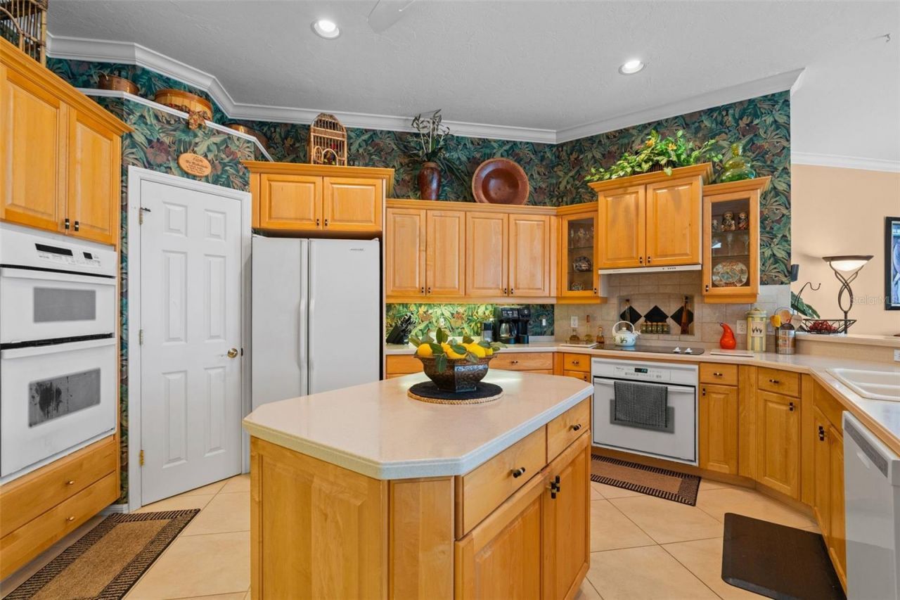 7517 Coventry Court, Lakewood Ranch, FL 34202 Photo