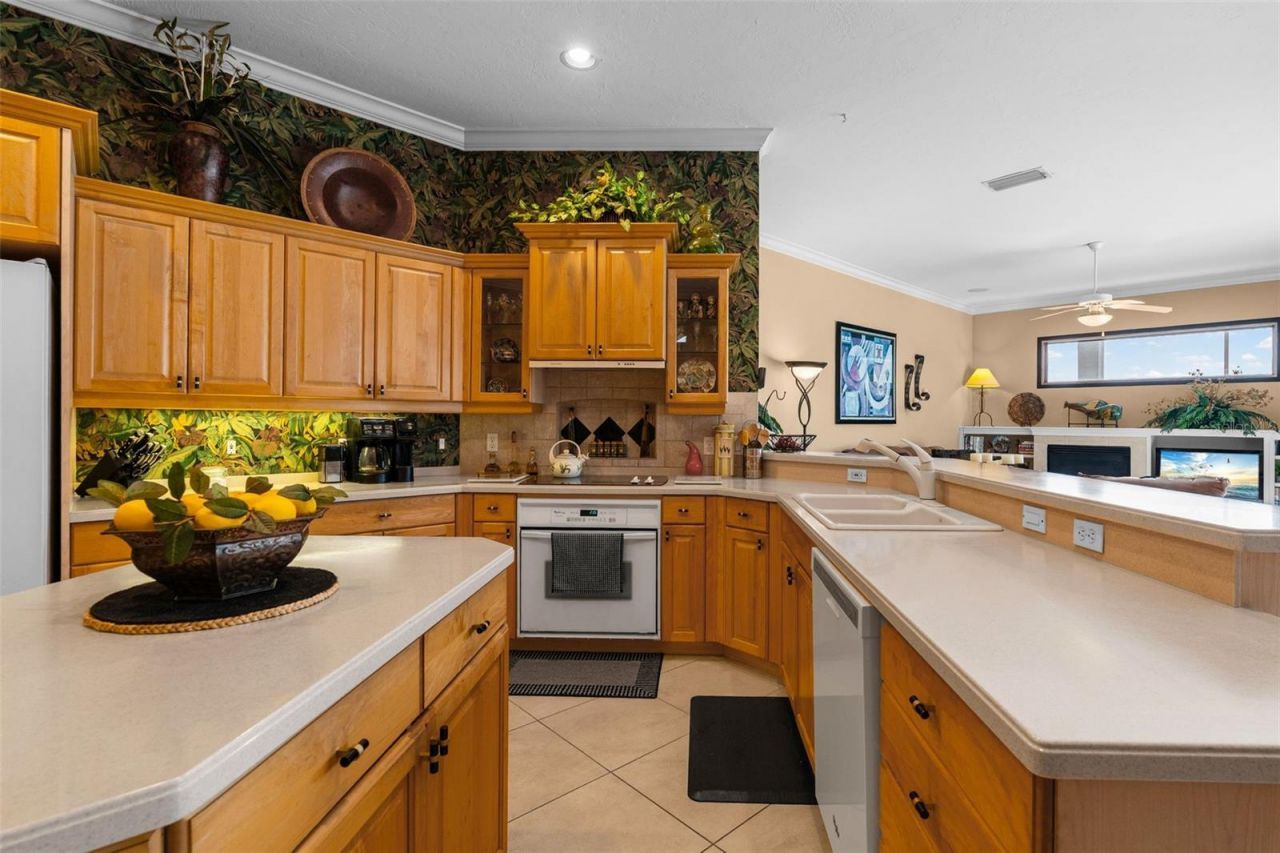 7517 Coventry Court, Lakewood Ranch, FL 34202 Photo