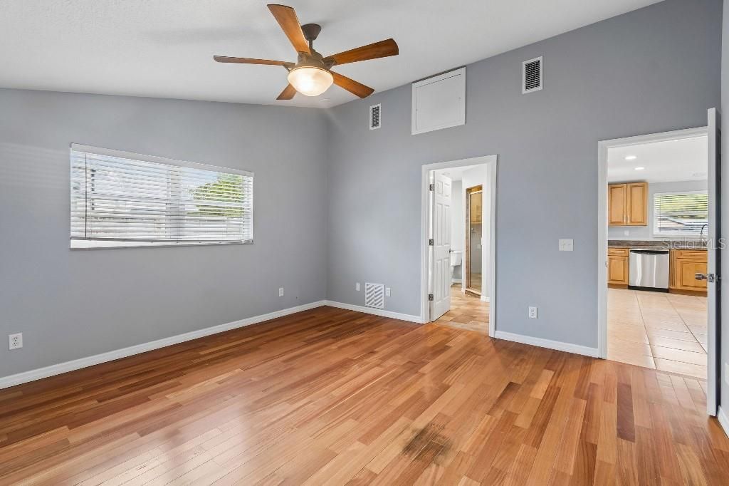 994 S Brink Avenue , Sarasota, FL 34237 Photo