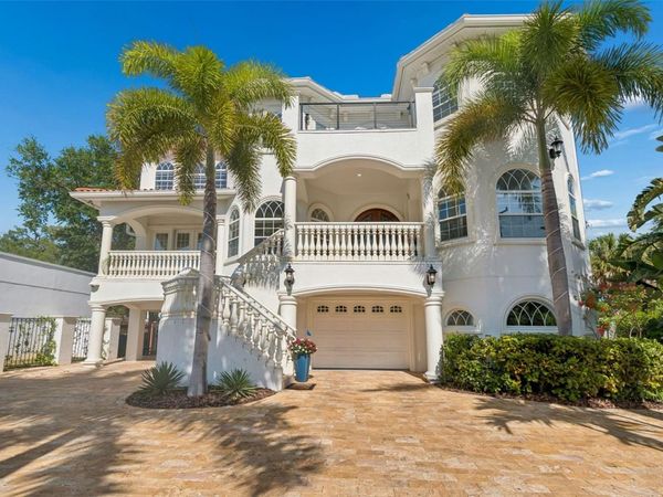 6233 BAYSHORE BOULEVARD, TAMPA, FL 33611