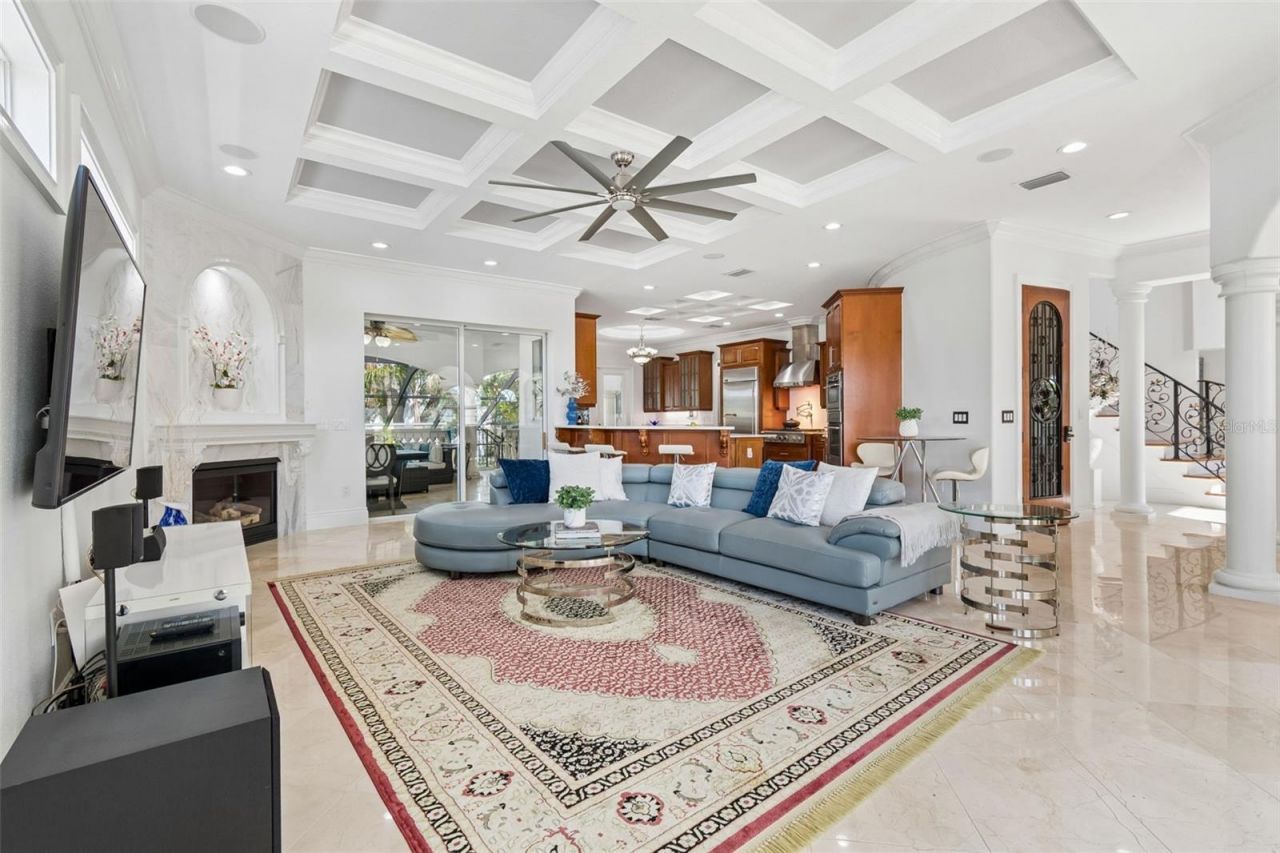6233 Bayshore Boulevard, Tampa, FL 33611 Photo