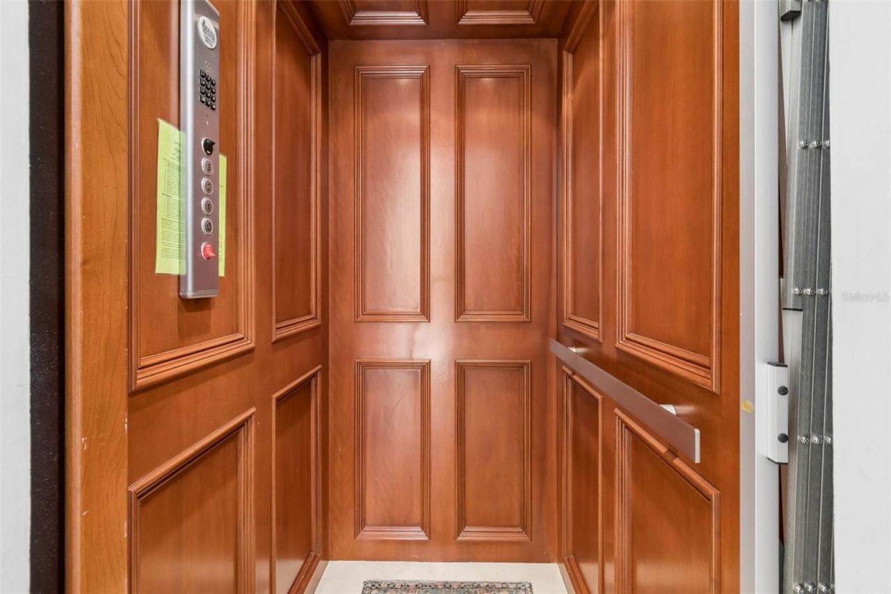 6233 Bayshore Boulevard, Tampa, FL 33611 Photo