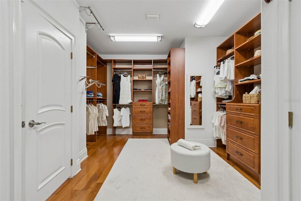 6233 Bayshore Boulevard, Tampa, FL 33611 Photo