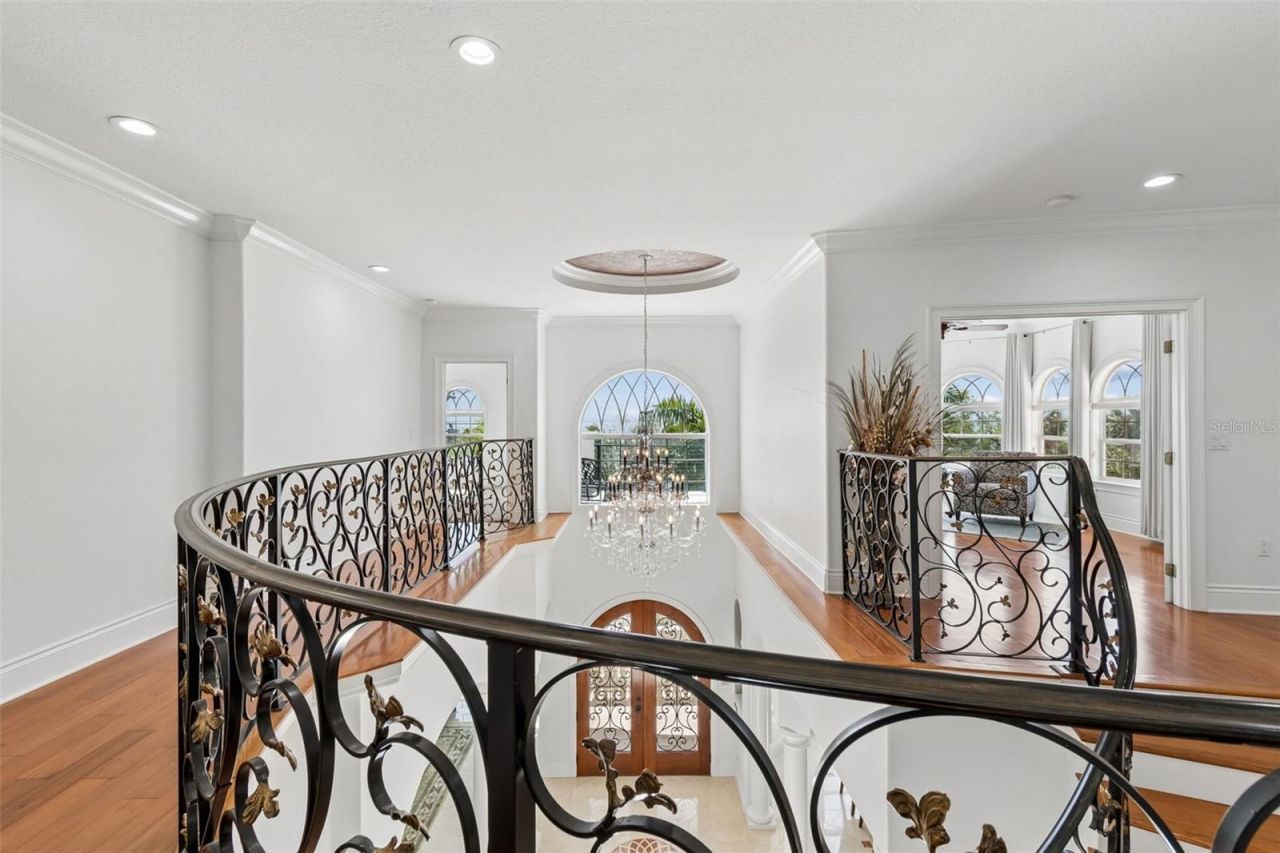 6233 Bayshore Boulevard, Tampa, FL 33611 Photo