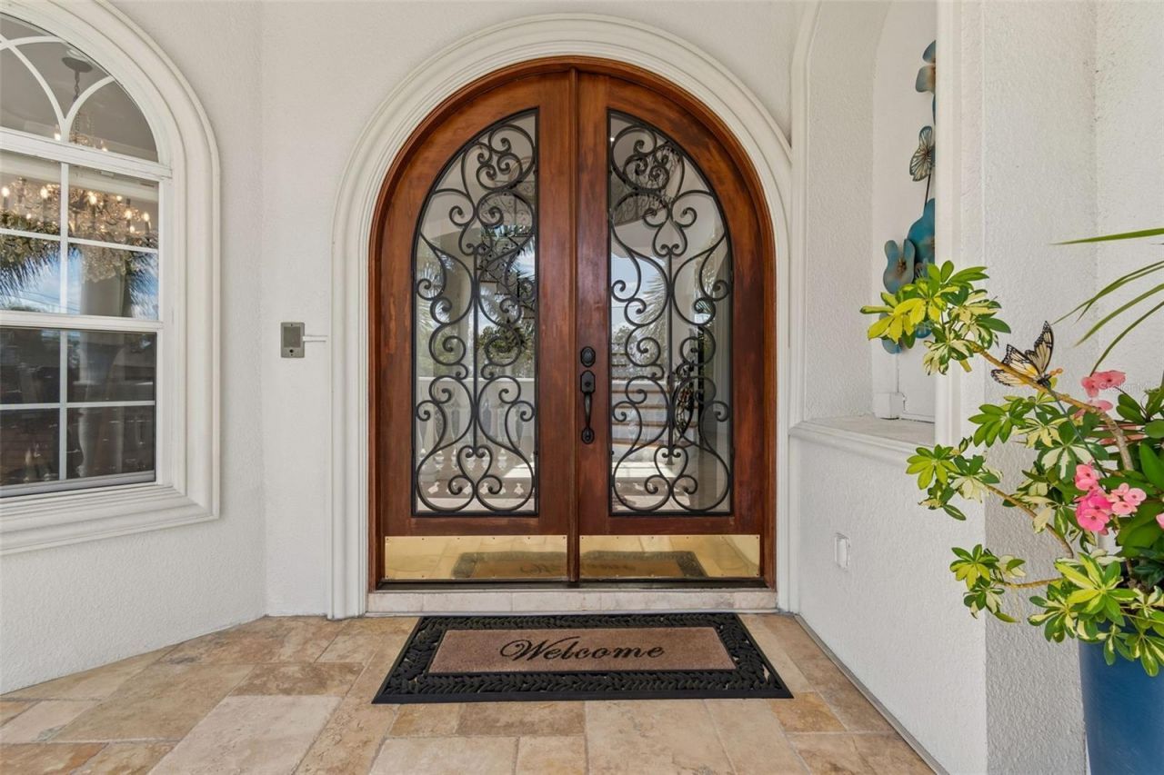 6233 Bayshore Boulevard, Tampa, FL 33611 Photo