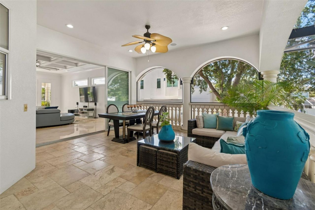 6233 Bayshore Boulevard, Tampa, FL 33611 Photo