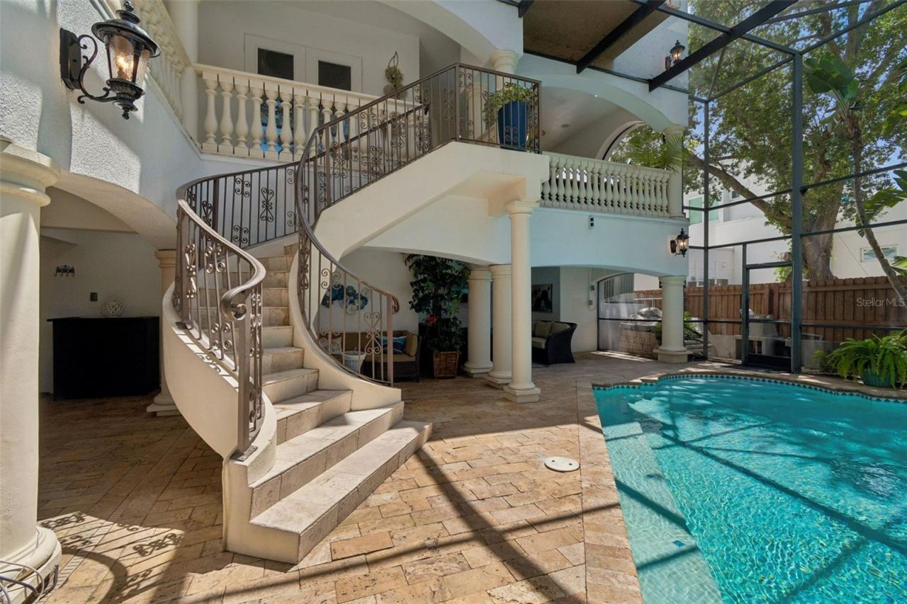 6233 Bayshore Boulevard, Tampa, FL 33611 Photo