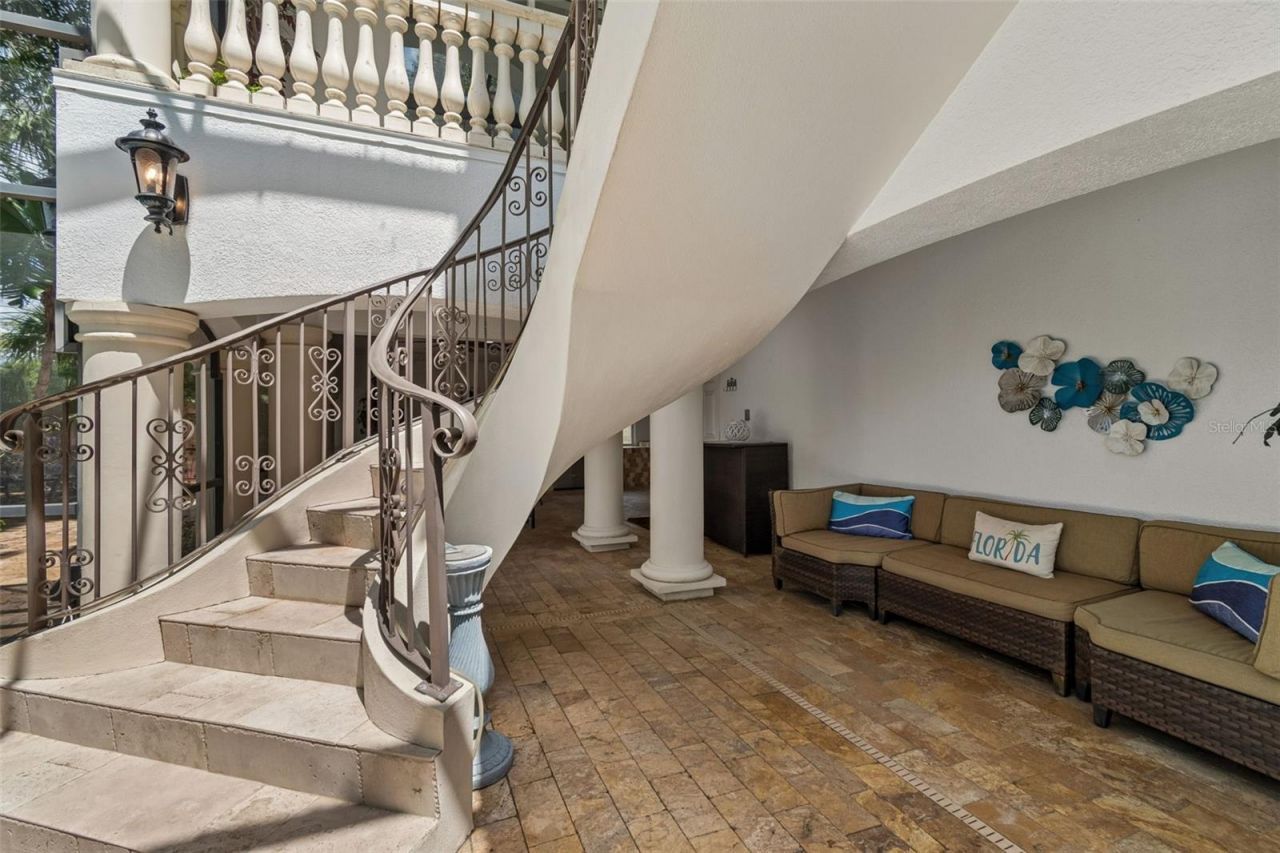 6233 Bayshore Boulevard, Tampa, FL 33611 Photo