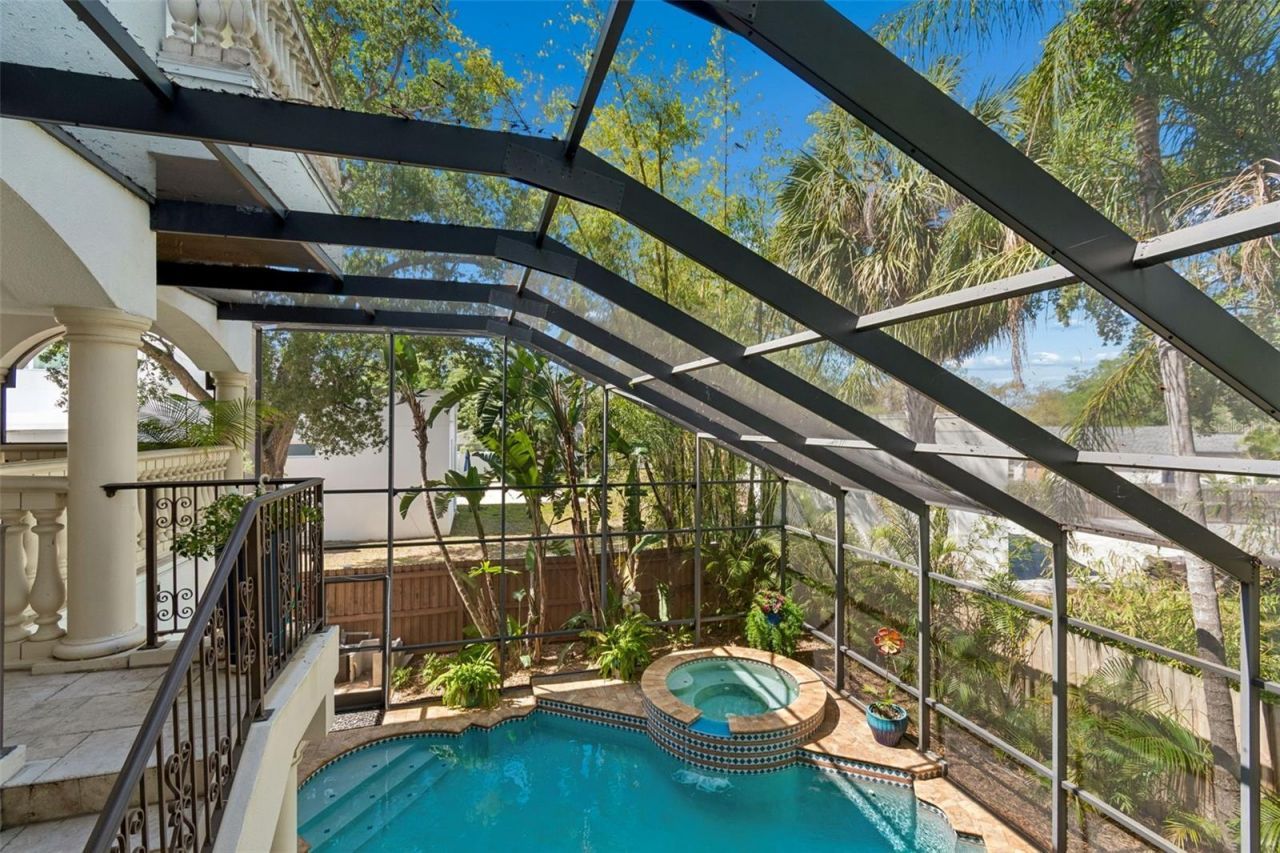 6233 Bayshore Boulevard, Tampa, FL 33611 Photo