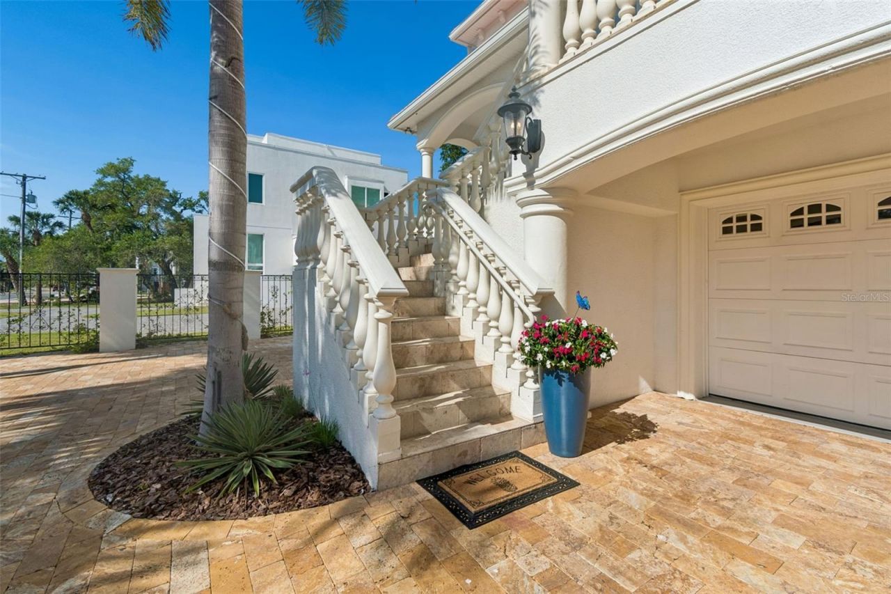 6233 Bayshore Boulevard, Tampa, FL 33611 Photo