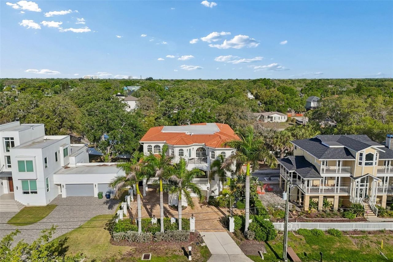 6233 Bayshore Boulevard, Tampa, FL 33611 Photo