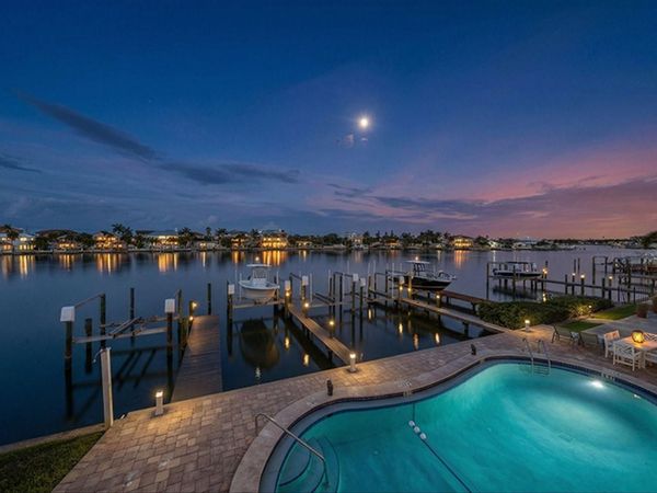 2515 BAY BOULEVARD , Unit B, INDIAN ROCKS BEACH, FL 33785