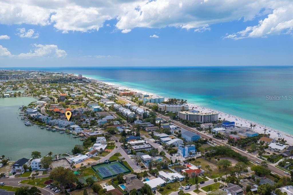 2515 Bay Boulevard, Unit B, Indian Rocks Beach, FL 33785 Photo