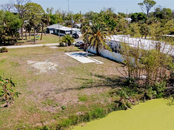 8195 PINE TREE LANE , ENGLEWOOD, FL 34224