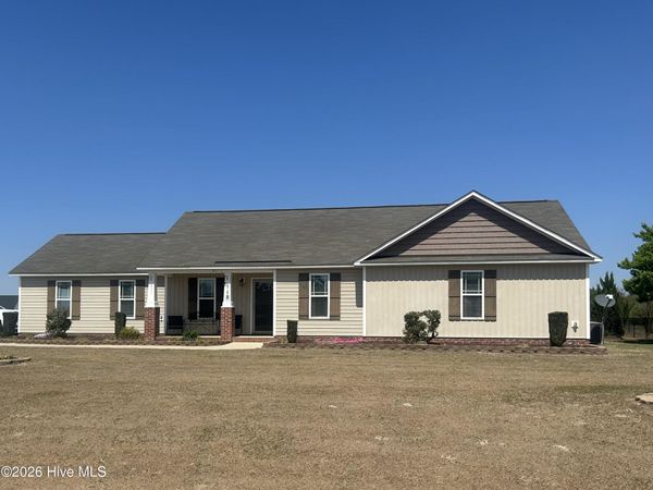 301 Willow Pond Drive, La Grange, NC 28551