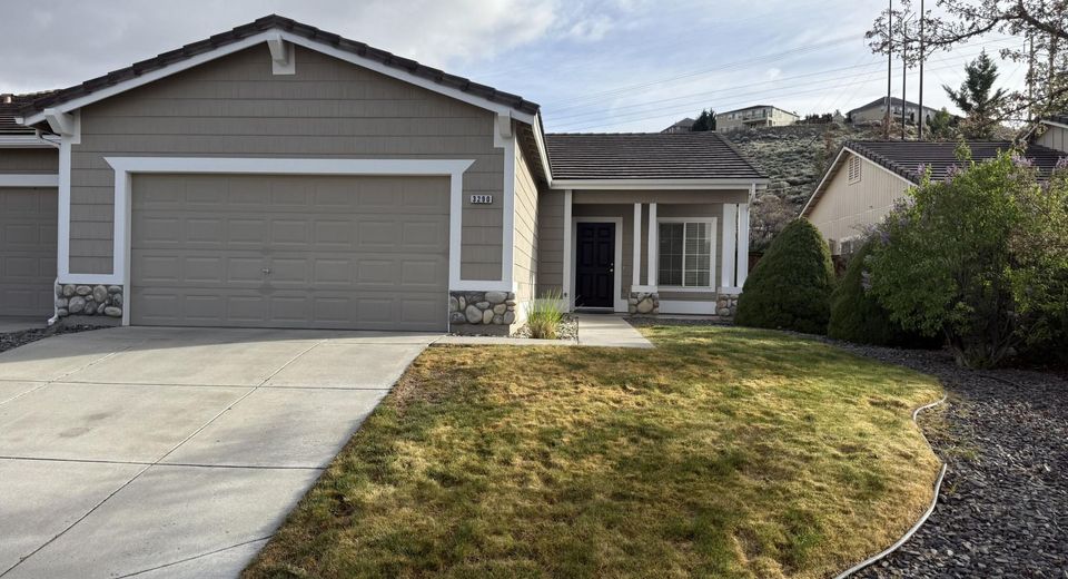 3290 Modena Drive, Sparks, NV 89434 Photo