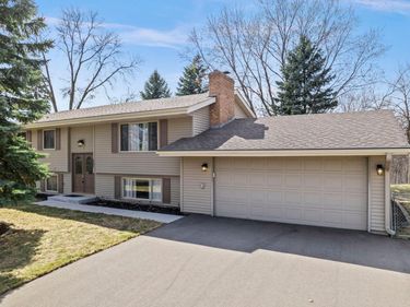 6601 Cherokee Lane N, Brooklyn Park, MN 55428