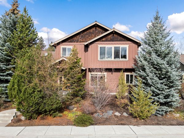 61461 Linton Loop, Bend, OR 97702