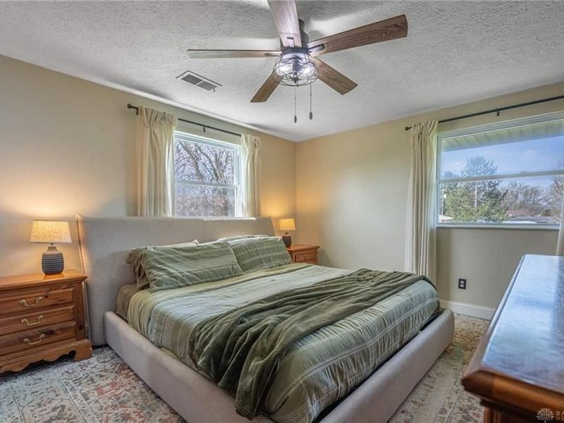 1026 Trianon Drive, Xenia Township, OH 45385 Photo 13