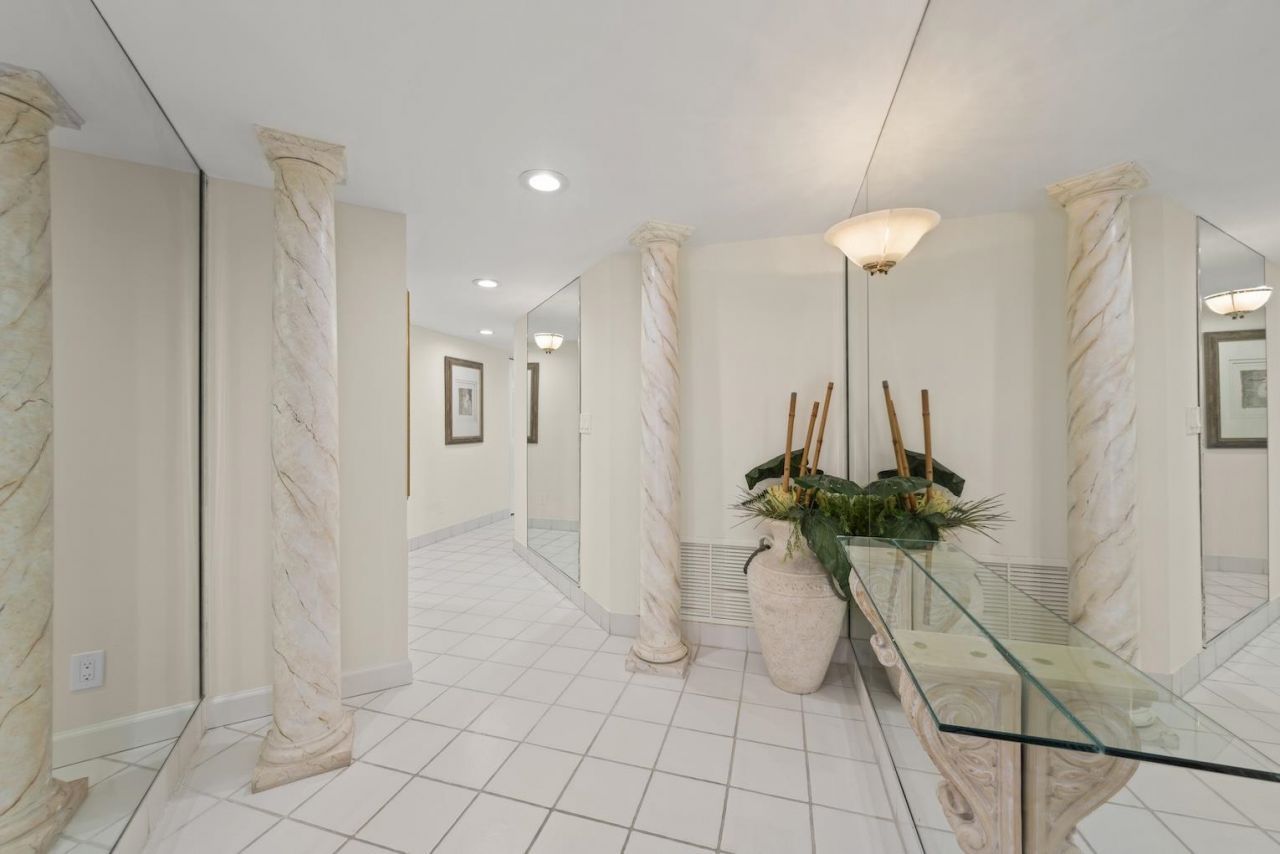 2445 W Gulf Dr, Unit 44A, Sanibel, FL 33957 Photo