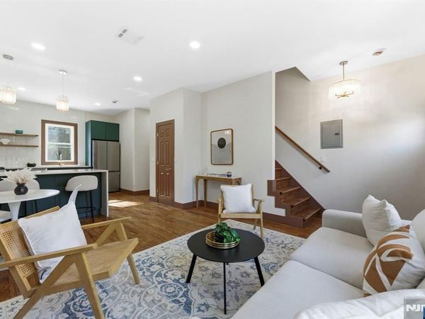 53 Jewett Avenue, JERSEY CITY, NJ 07304