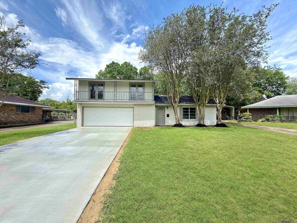 824 Princewood Ct, Baton Rouge, LA 70806