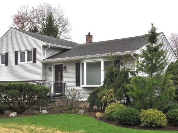 28 Jefferson Pl, Montvale, NJ 07645