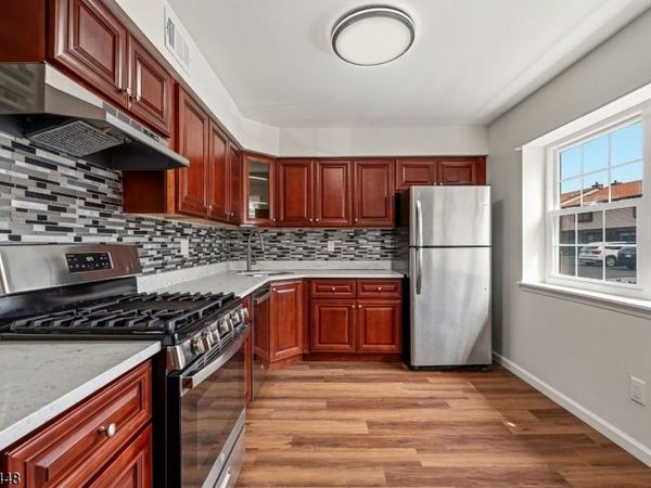 8401 Hana Rd, Edison, NJ 08817