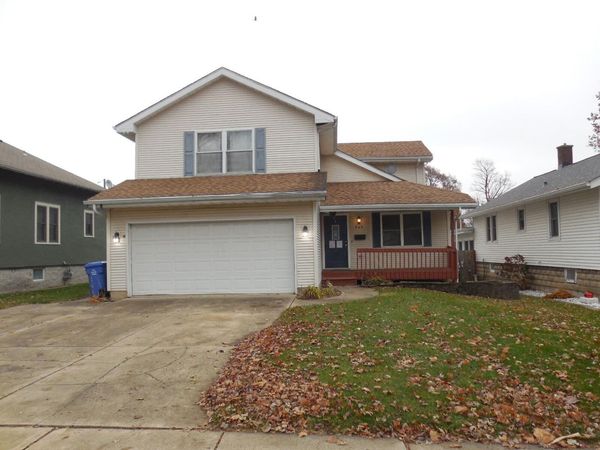 264 Pettibone Avenue , Crown Point, IN 46307